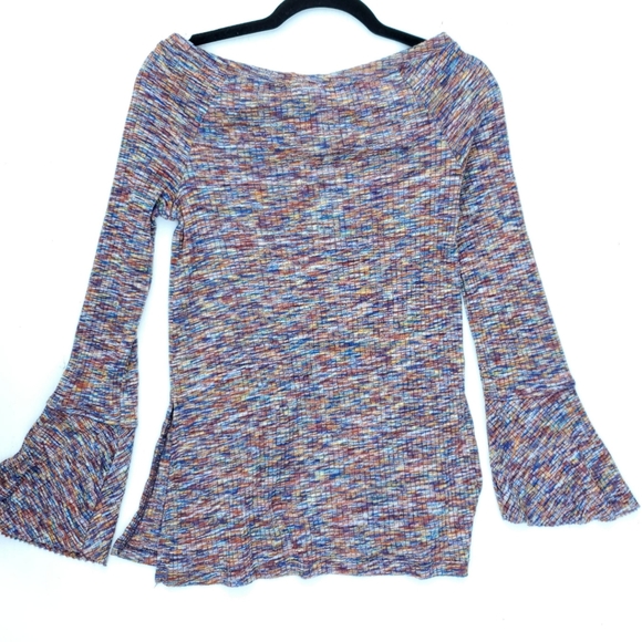 Anthropologie Akemi Kin Ribbed Bell Sleeve Top - Picture 6 of 7